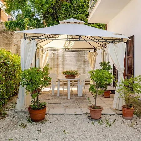 I Due Gelsi White Lägenhet Monte San Giusto